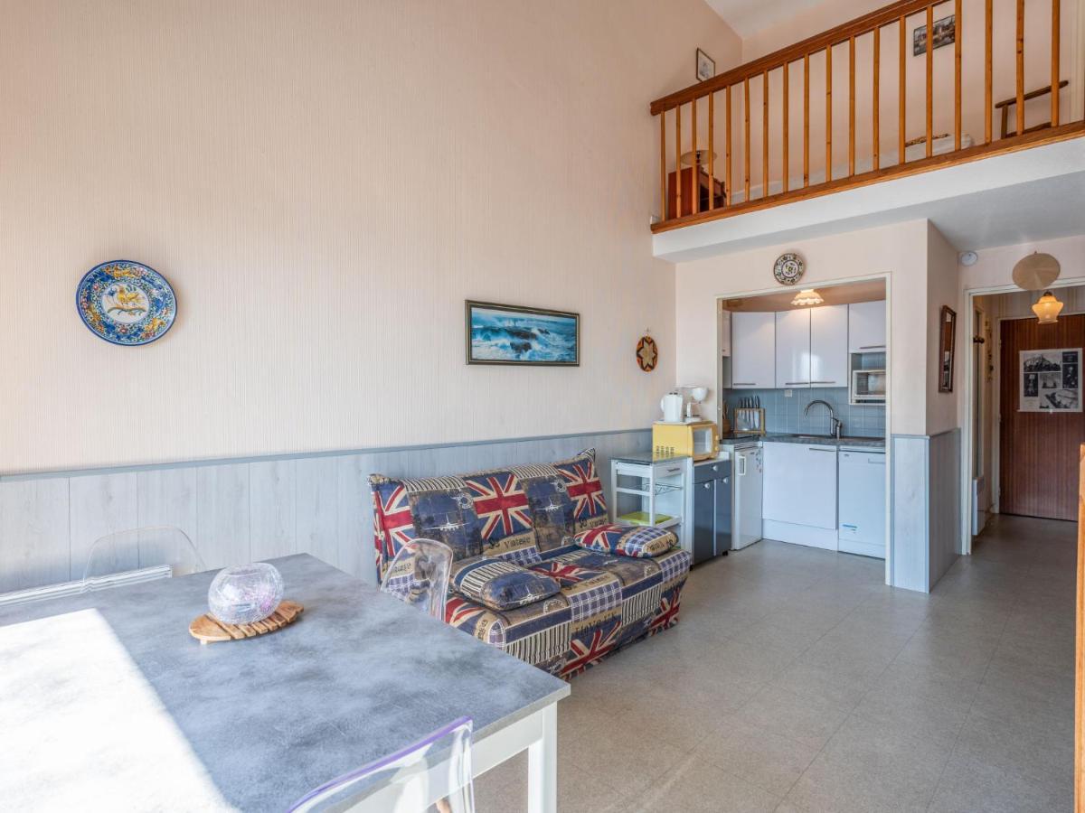 Apartment Les Dunes By Interhome